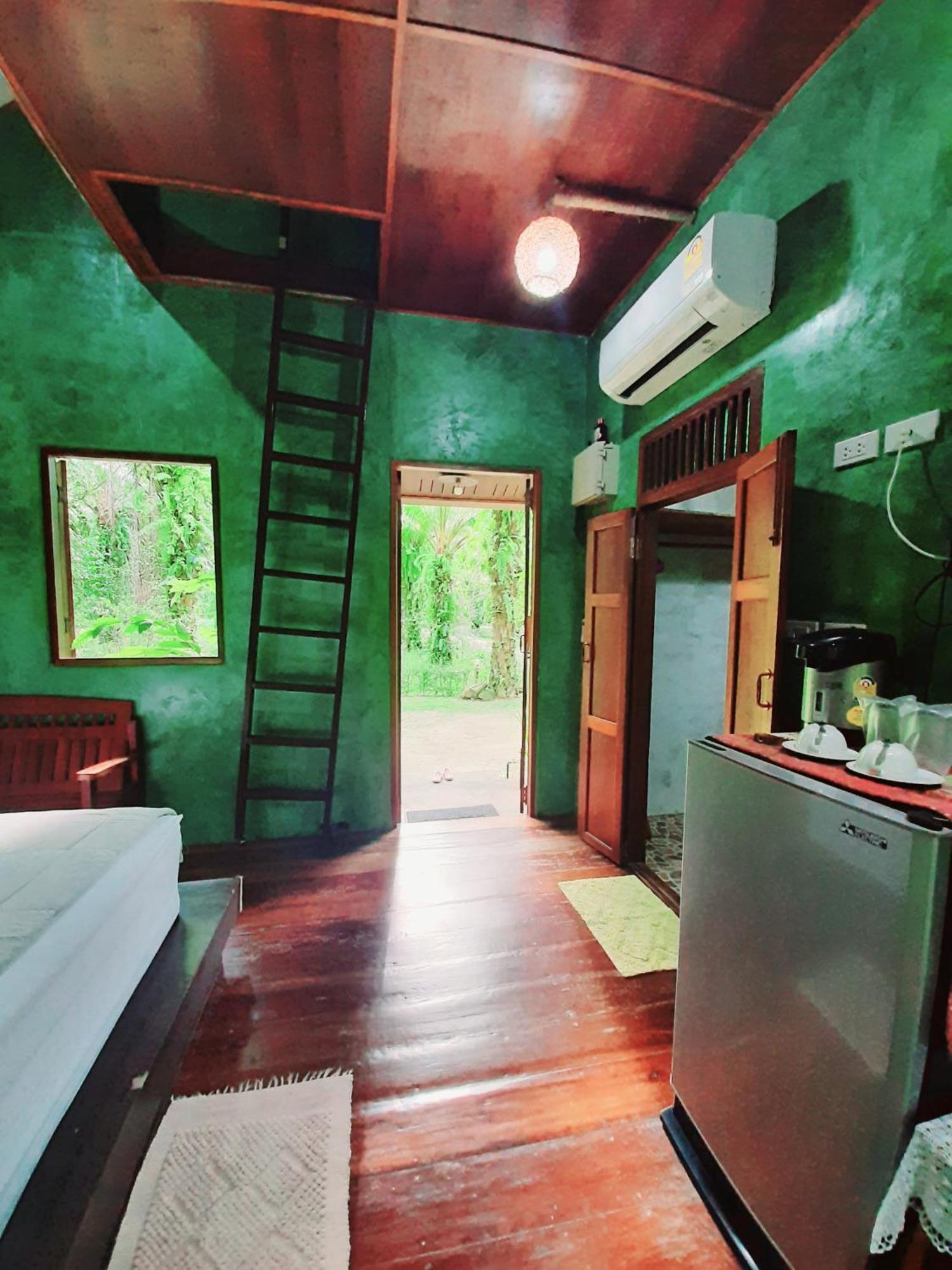 Tuaprodhome Khao Lak Habitación foto